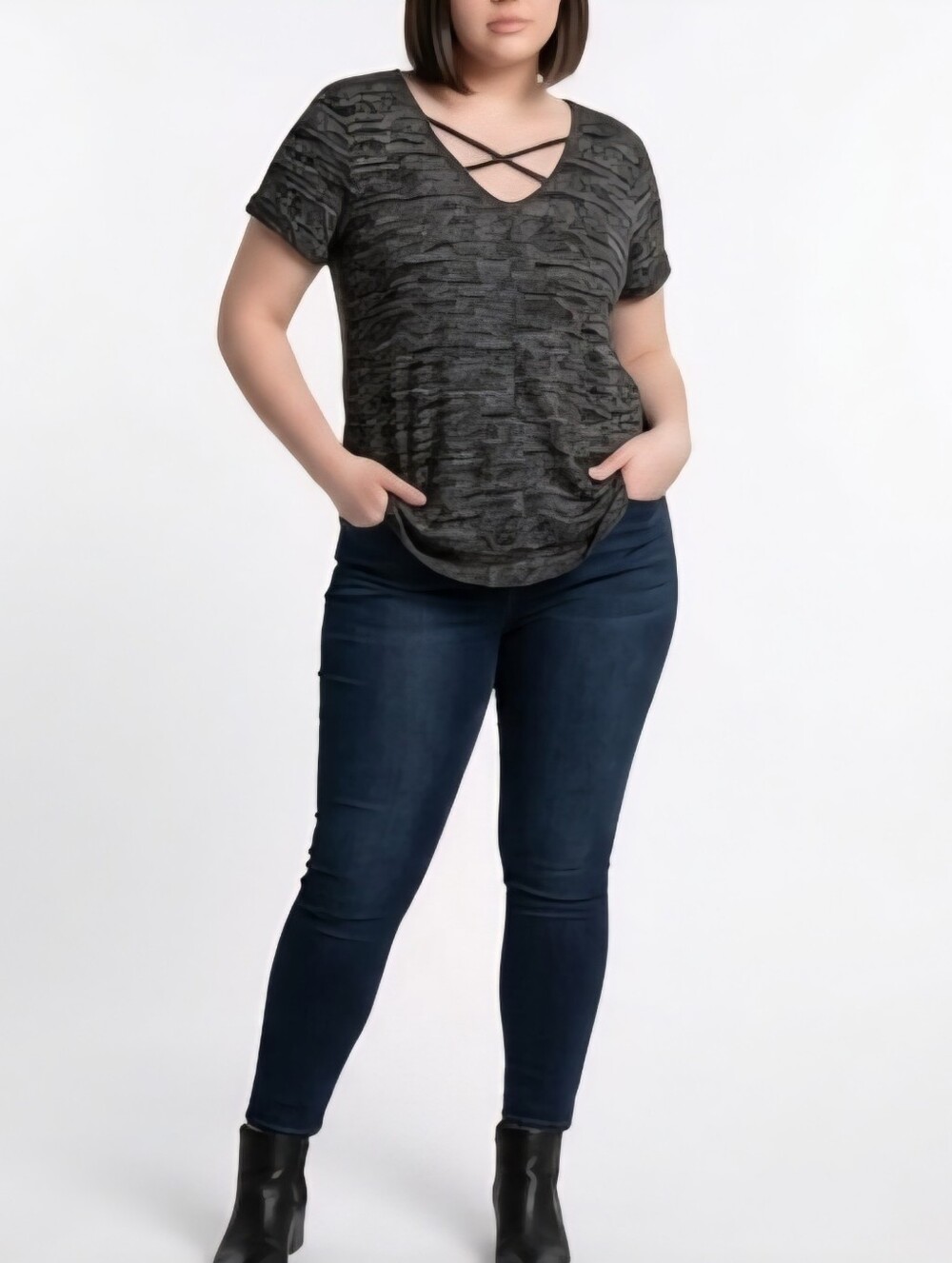 A.N.A Criss‑Cross V‑Neck Top – Women's Size XL (EUC)